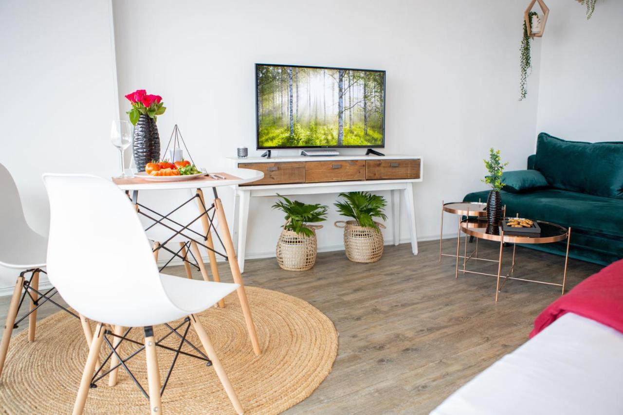 Modernes Apartment Mit Tollem Blick Ueber Die Stadt Augsburg Exterior foto