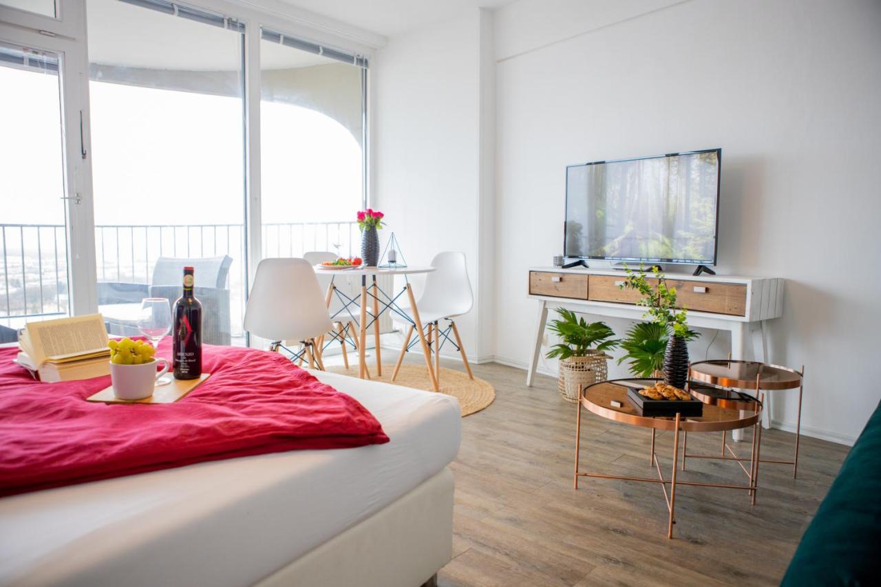 Modernes Apartment Mit Tollem Blick Ueber Die Stadt Augsburg Exterior foto
